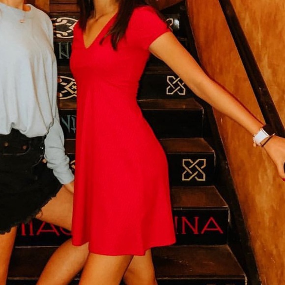 Macy’s Juniors Red Babydoll Dress - Picture 3 of 4